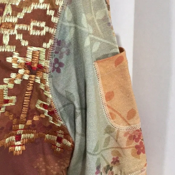 Bit & Bridle embroidered zip front hoodie M - Picture 4 of 11